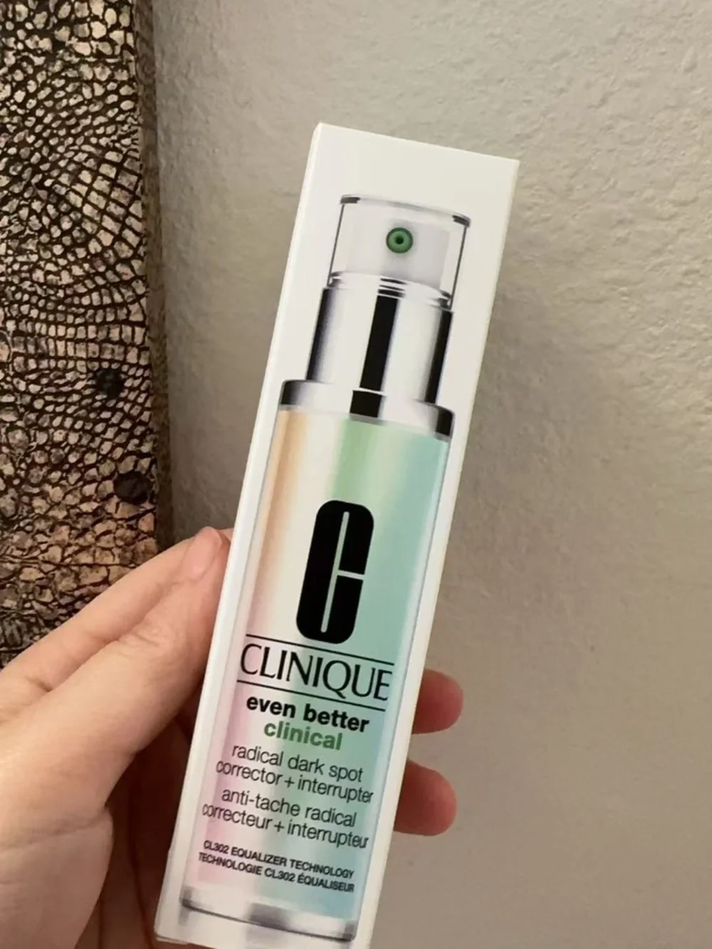 Clinique Even Better Clinical™M Radical Dark Spot Corrector + Interrupter Serum